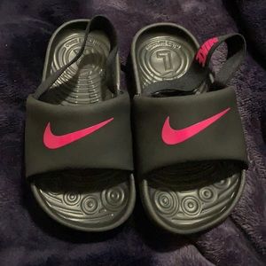 Nike slides